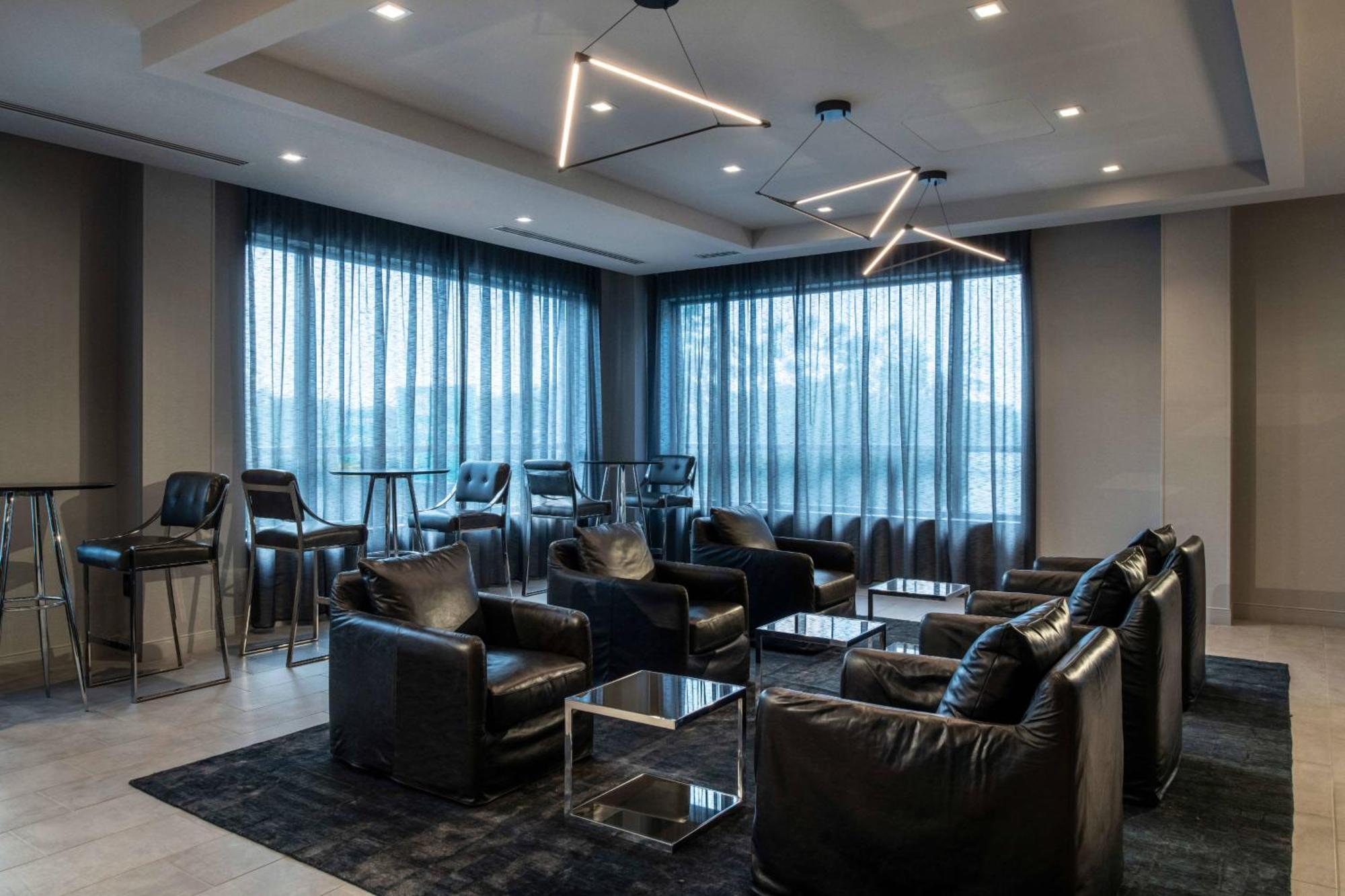 Fairfield By Marriott Inn & Suites Boston Medford Bagian luar foto