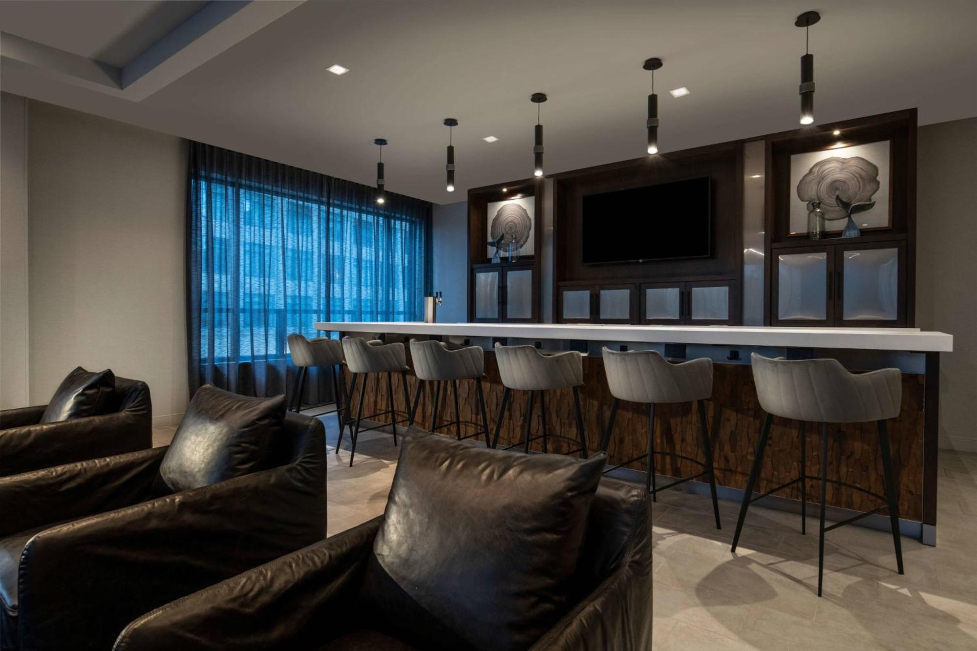 Fairfield By Marriott Inn & Suites Boston Medford Bagian luar foto