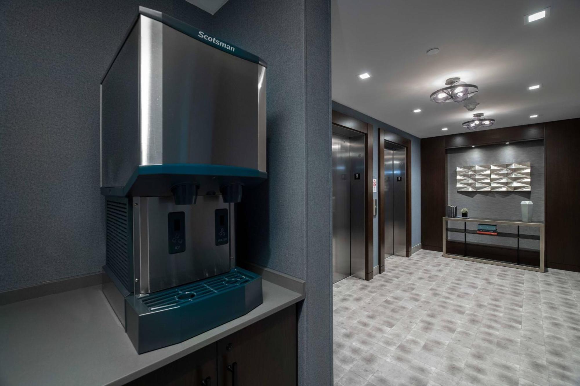 Fairfield By Marriott Inn & Suites Boston Medford Bagian luar foto