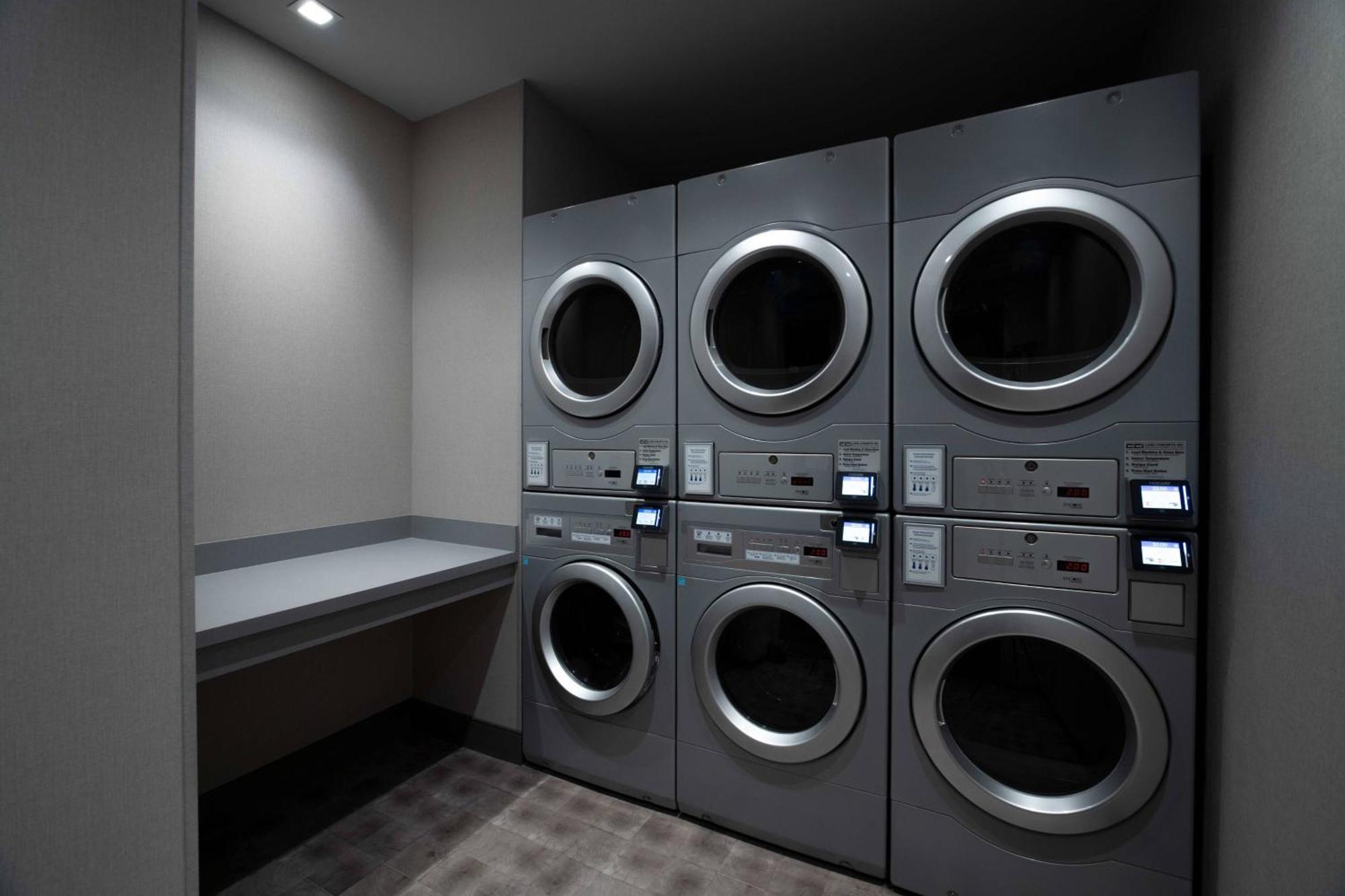 Fairfield By Marriott Inn & Suites Boston Medford Bagian luar foto