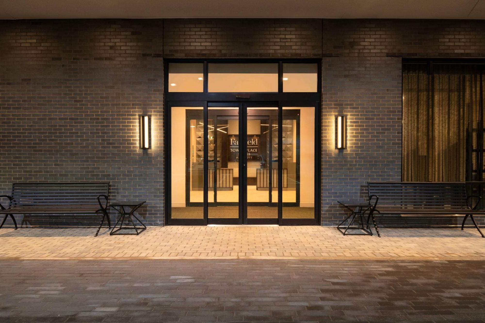 Fairfield By Marriott Inn & Suites Boston Medford Bagian luar foto